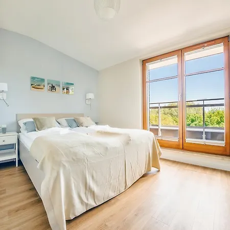 Krolewskie Kamieniczki, Sun & Snow