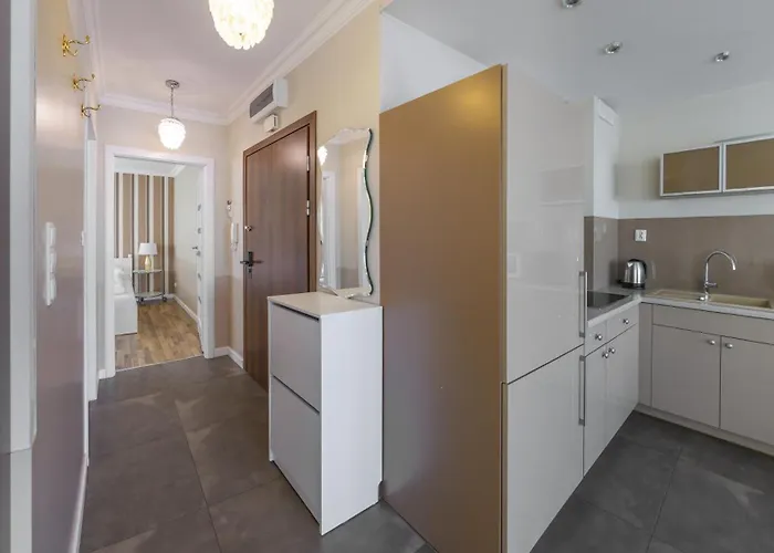 Krolewskie Kamieniczki, Sun & Snow *