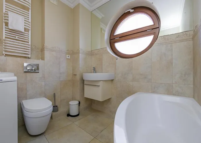 Appartamento Krolewskie Kamieniczki, Sun & Snow